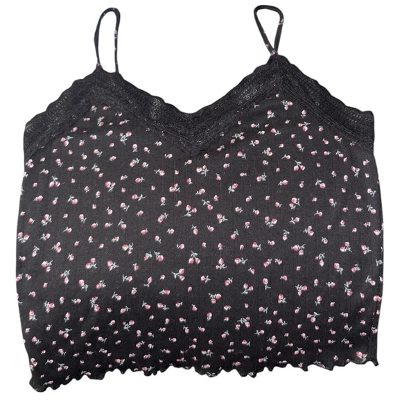 No Boundaries Tops - No Boundaries Black W/Floral Scalloped & Trimmed In Black Lace Crip Top NEW!